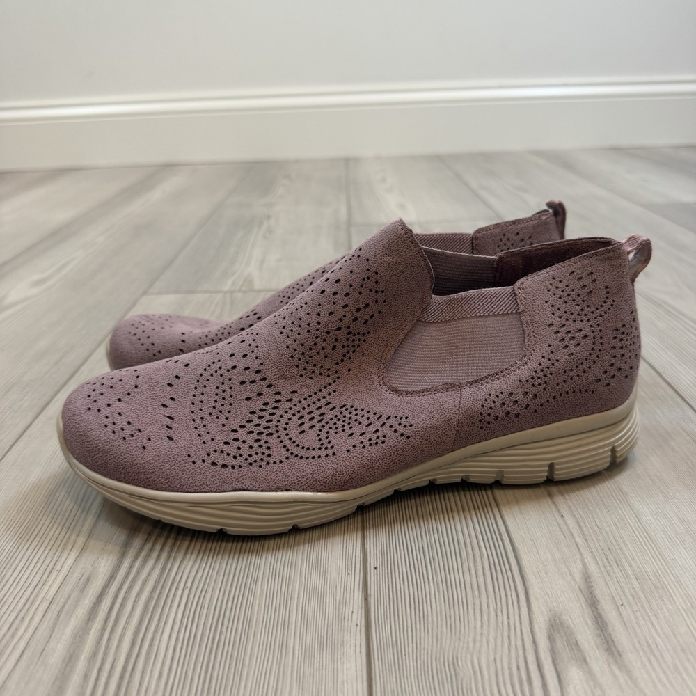 Skechers Seager Rooky Short Double Gore Medalian Laser Cut‎ Chelsea Bootie 10